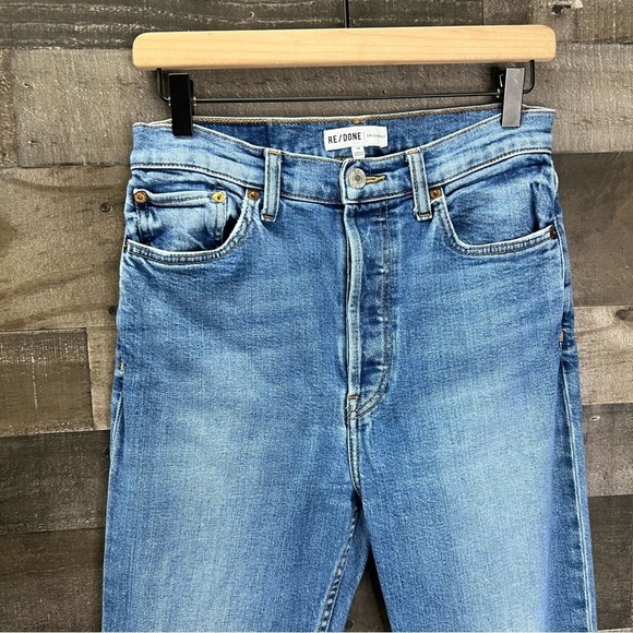 Re/Done Originals High Rise Ankle Crop Jeans in Dusty Blue - Picture 8 of 12